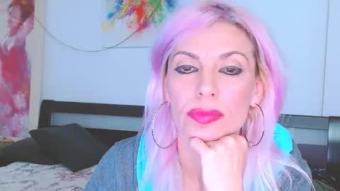 Snapshot of lillianasara chatting on 03-04-25, 09:54 Lara online show from 03-04-25, 09:54