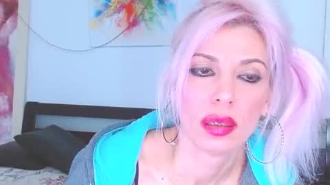 Snapshot of lillianasara chatting on 03-05-25, 07:27 Lara online show from 03-05-25, 07:27