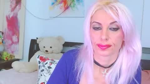 Lara online show from 11-09-25, 08:40