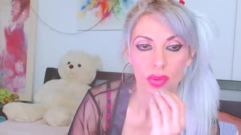 Snapshot of lillianasara chatting on 03-18-26, 07:39 Lara online show from 03-18-26, 07:39