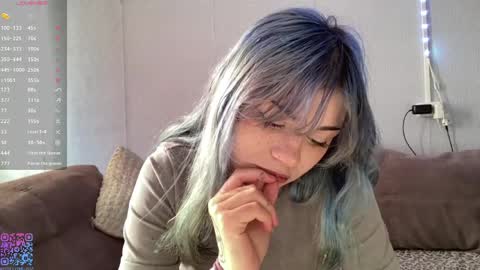 Amelia online show from 05-05-26, 12:24