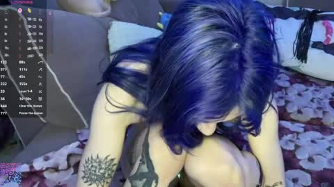 Amelia online show from 05-31-26, 06:09