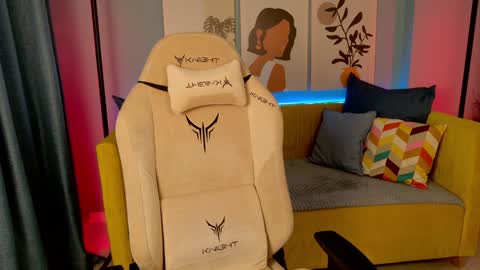 lillibright online show from 12-25-24, 08:28