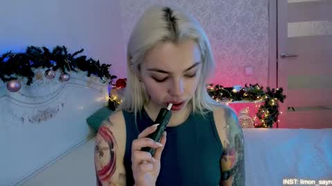 LilliMoore online show from 01-13-26, 11:54