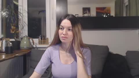 lilliyves online show from 01-05-25, 11:55