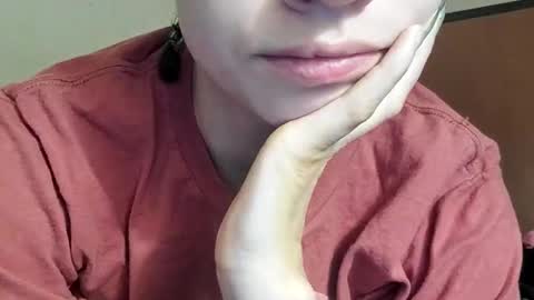 Lilly online show from 12-02-24, 01:57