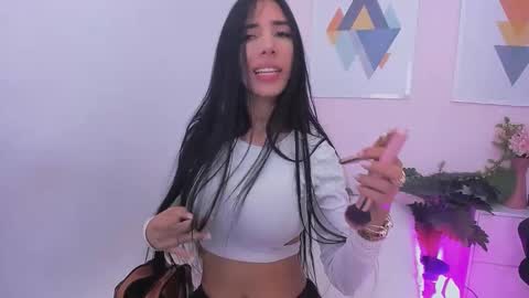 Sweety Lilly Love  online show from 11-28-25, 04:53