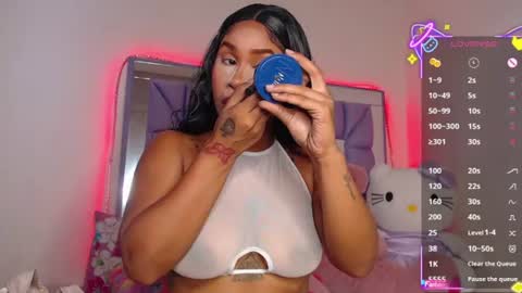 Queen Qos.  online show from 07-04-26, 10:27