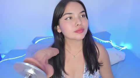 Lilly  online show from 03-06-25, 03:46