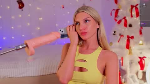 lilly_lux online show from 01-09-26, 04:43