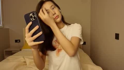 lilly online show from 03-17-26, 03:33