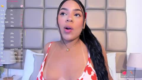 Lilly  online show from 04-23-26, 03:52