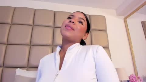 Lilly  online show from 05-09-26, 08:52