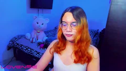 Snapshot of lillykittyy chatting on 03-08-26, 03:21 Lilly3 online show from 03-08-26, 03:21