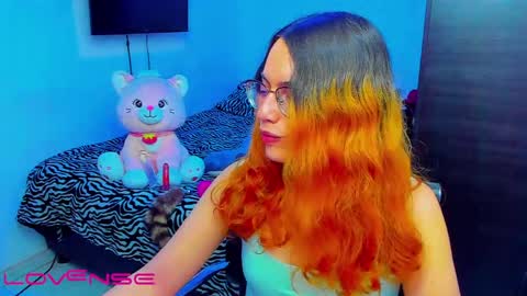 Lilly3 online show from 04-01-26, 03:07