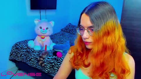 Lilly3 online show from 04-06-26, 03:15