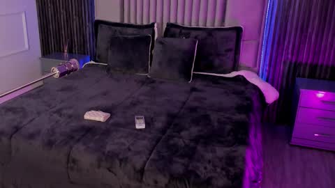 Lilly Ortiz online show from 02-13-25, 10:43