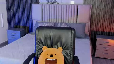 Lilly Ortiz online show from 02-07-26, 07:39