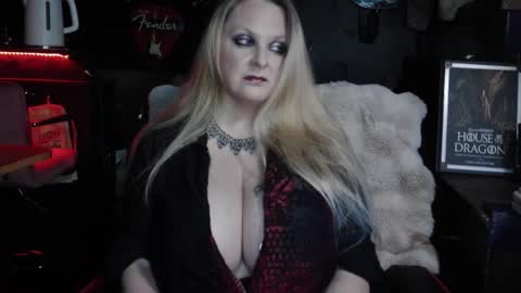 Lillyth Eden online show from 01-08-26, 06:26