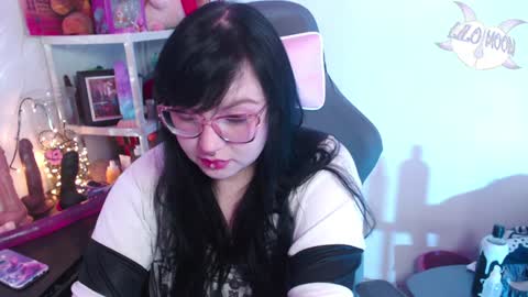 Lilo  online show from 12-04-24, 03:04