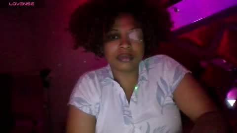 Snapshot of lilotoronto chatting on 10-12-25, 08:52 lilotoronto online show from 10-12-25, 08:52