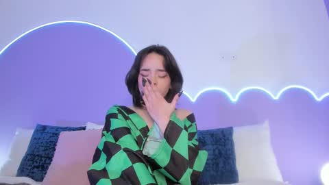 Lilou online show from 02-19-25, 05:27