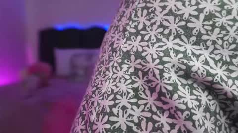 Lilou online show from 03-03-26, 12:22