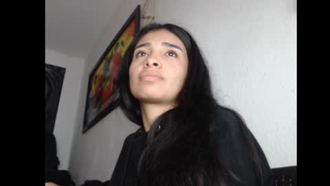 Snapshot of lilpalacio chatting on 02-10-25, 01:33 lil palacio online show from 02-10-25, 01:33