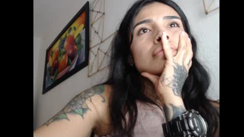 Snapshot of lilpalacio chatting on 02-16-25, 09:27 lil palacio online show from 02-16-25, 09:27