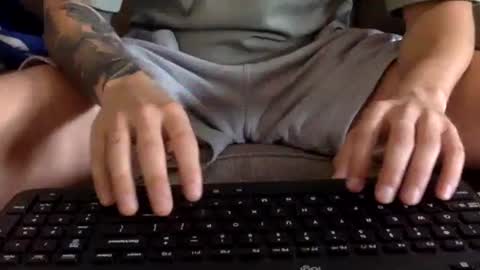 Snapshot of lilpornstarx chatting on 10-11-25, 04:27 Lilpornstarxs Cam online show from 10-11-25, 04:27