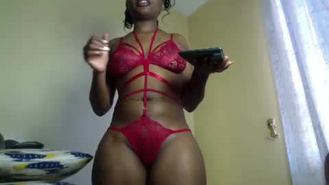 Snapshot of lilpretty16 chatting on 07-09-26, 02:21 lilpretty16 online show from 07-09-26, 02:21