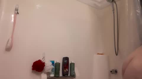 Luna online show from 02-26-26, 04:22