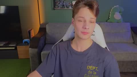 lilteddyboy online show from 11-12-25, 10:15