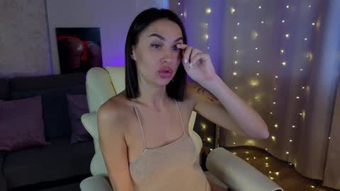 Snapshot of lilu5107 chatting on 02-07-25, 05:31 Lilu online show from 02-07-25, 05:31