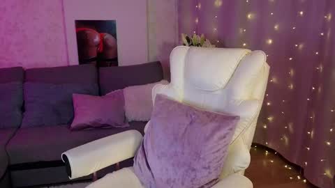 Snapshot of lilu5107 chatting on 03-10-25, 11:16 Lilu online show from 03-10-25, 11:16