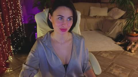 Snapshot of lilu5107 chatting on 04-10-26, 05:39 Lilu online show from 04-10-26, 05:39