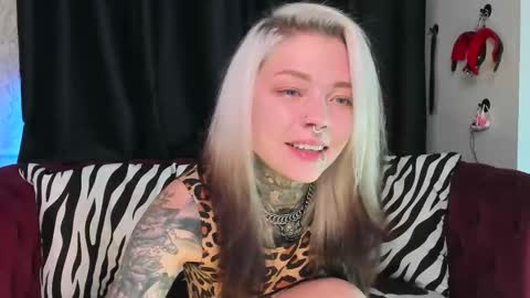 Little slave Kayden online show from 09-10-25, 07:14
