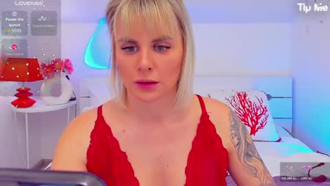 Lilu online show from 05-07-26, 07:30