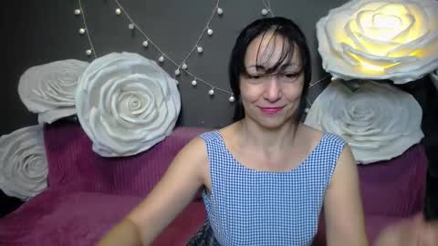 lilugrants online show from 11-24-25, 07:13