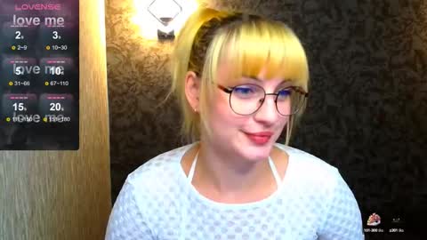 lilukitsune online show from 09-14-25, 08:08