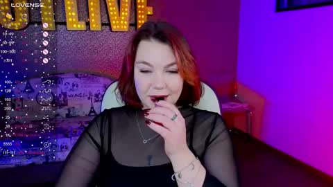 Lilu online show from 02-14-26, 01:41