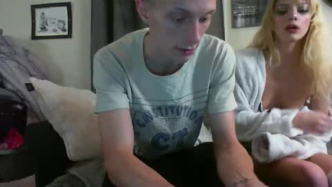 Little Violet online show from 10-16-25, 02:45