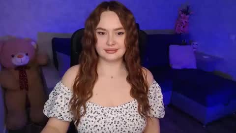 lily_baker_ online show from 02-11-26, 06:57