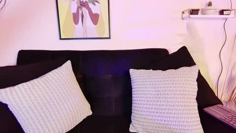 Lily Evans  online show from 09-17-25, 12:07