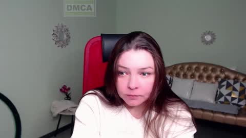 Lily online show from 02-06-25, 04:10