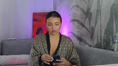 Snapshot of lily_foster_ chatting on 03-04-25, 08:13 Lily online show from 03-04-25, 08:13
