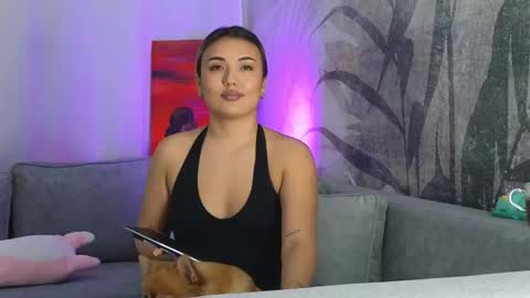 Snapshot of lily_foster_ chatting on 03-04-25, 01:49 Lily online show from 03-04-25, 01:49