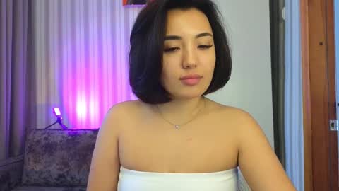 Snapshot of lily_foster_ chatting on 09-18-25, 06:26 Lily online show from 09-18-25, 06:26
