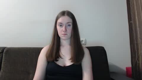 lily_love_x online show from 01-06-25, 02:37