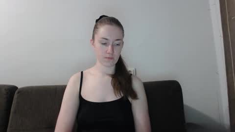 lily_love_x online show from 09-15-25, 03:06